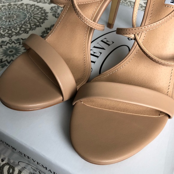 Steve Madden Women's Feliz Dress Sandal - Picture 3 of 8